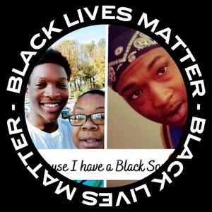 Meet your Posher, Danita